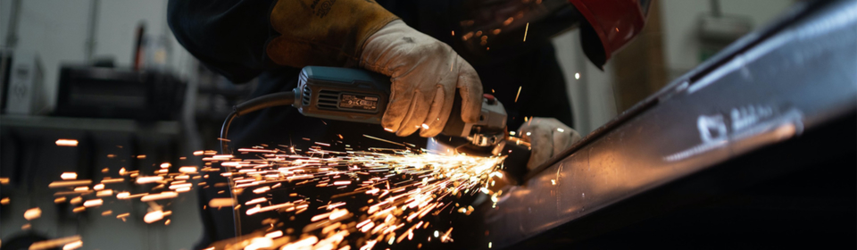 Schlosserei-Sommer_Headerbild-Metallbau.jpg